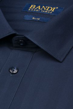 Detail tmavě modré proužkované košile SLIM Luxed
