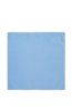 Rozložený světle modrý čtvercový kapesníček do saka Casio 16