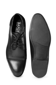 Černé pánské kožené boty Turin pohled zespodu