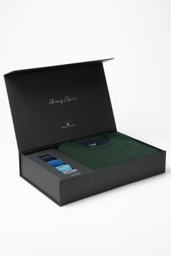 Set pánského svetru AUGUSTIO Emerald a ponožek v dárkovém boxu