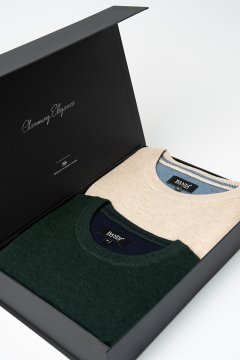 Set pánských svetrů AUGUSTIO Emerald a Biscotto, 2 ks v dárkovém boxu