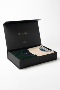 Set pánských svetrů AUGUSTIO Emerald a Biscotto, 2 ks v dárkovém boxu